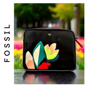 FOSSIL Black Floral Clutch/Cosmetics Pouch SL6623992 - NWOT